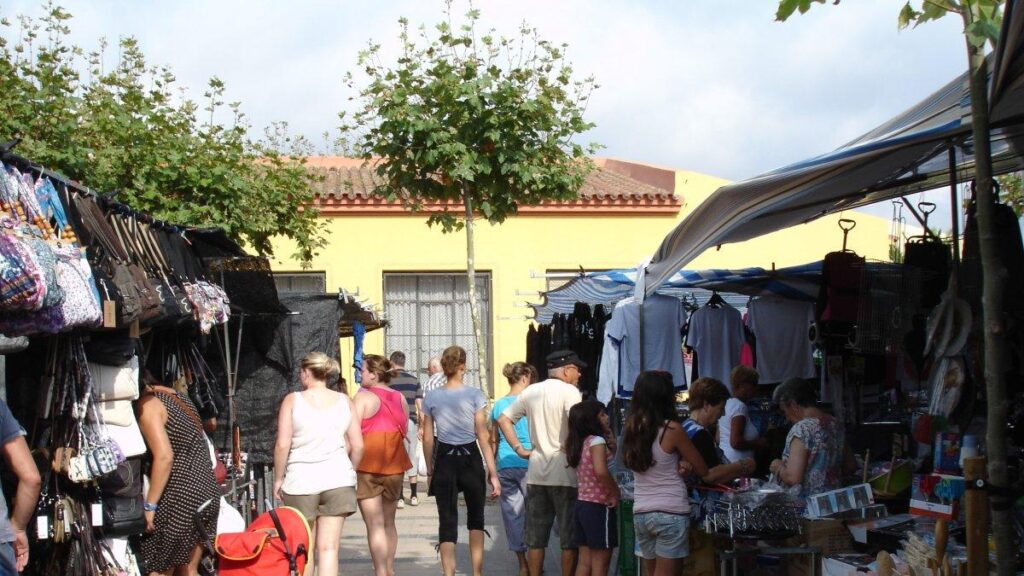 Mercadillo semanal de Cambrils